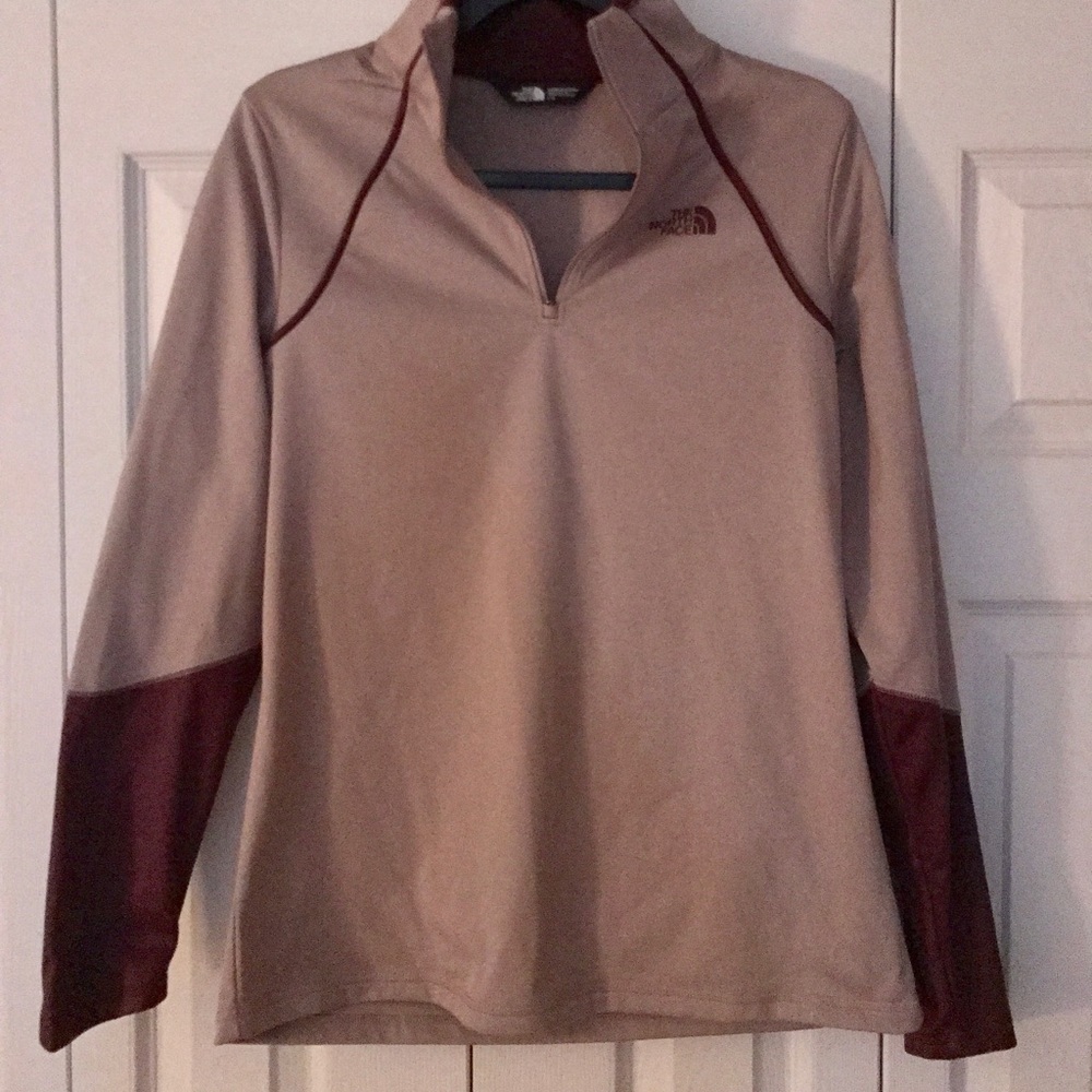 North face pullover